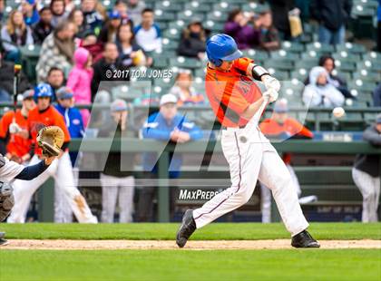Thumbnail 1 in Auburn Mountainview vs. West Seattle photogallery.