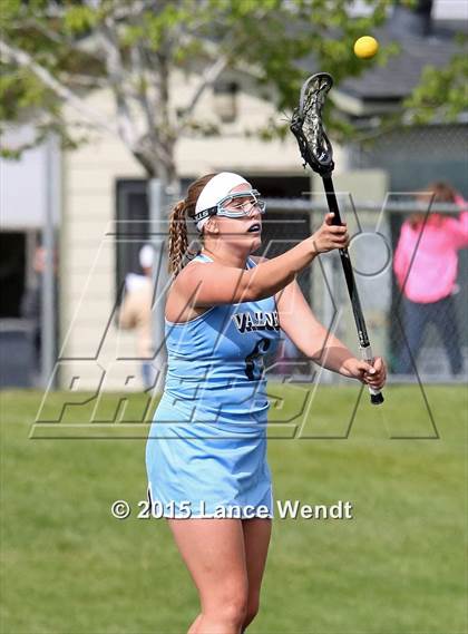 Thumbnail 3 in Valor Christian vs. Chatfield (CHSAA 1st Round Playoffs) photogallery.