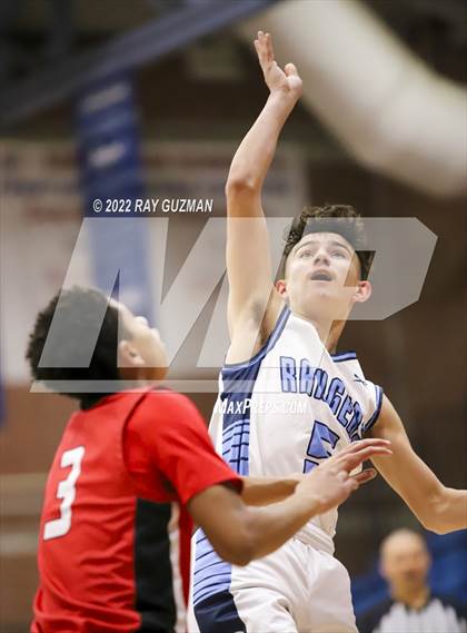 Thumbnail 1 in Redwood vs. Kerman photogallery.
