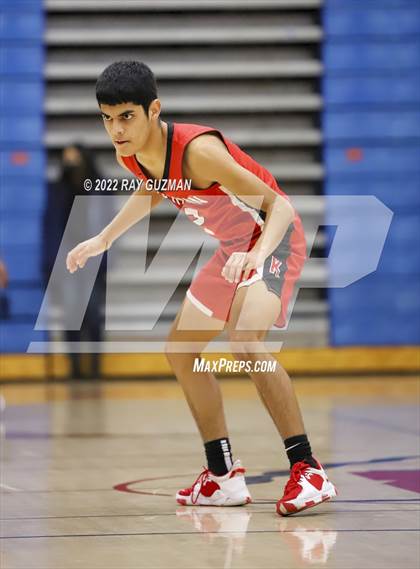 Thumbnail 1 in Redwood vs. Kerman photogallery.