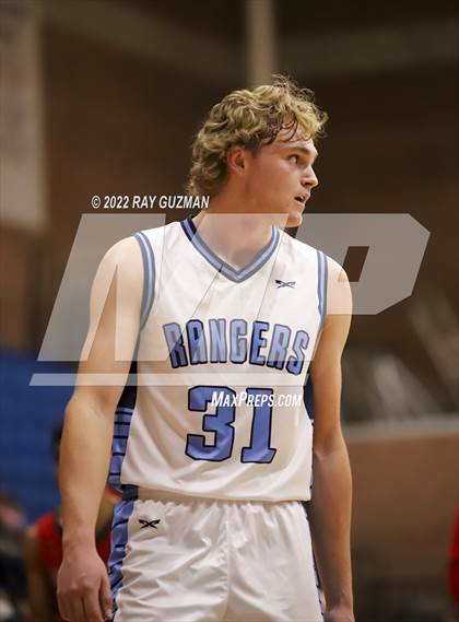 Thumbnail 2 in Redwood vs. Kerman photogallery.