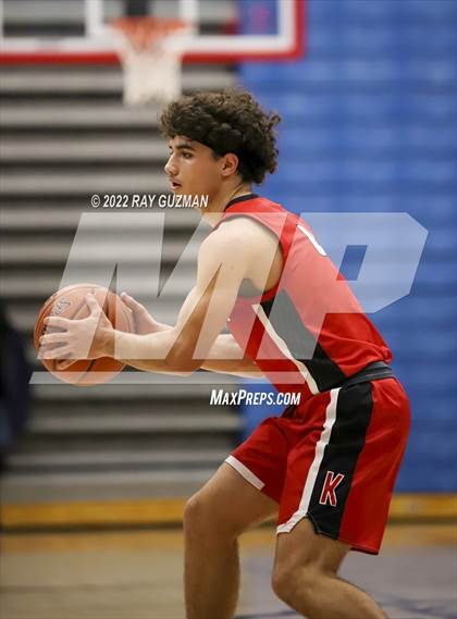 Thumbnail 1 in Redwood vs. Kerman photogallery.