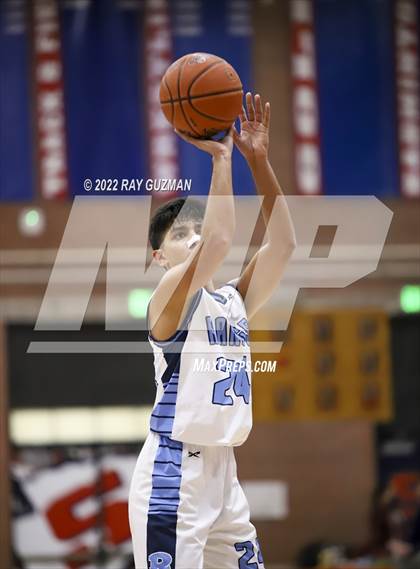 Thumbnail 1 in Redwood vs. Kerman photogallery.