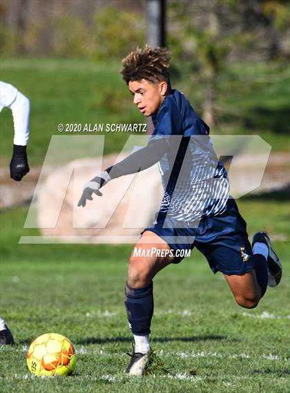 Thumbnail 3 in Hilton vs. Victor photogallery.