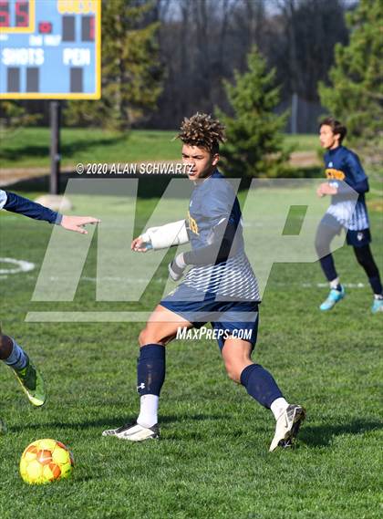 Thumbnail 2 in Hilton vs. Victor photogallery.