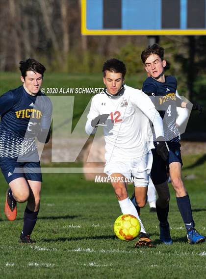 Thumbnail 3 in Hilton vs. Victor photogallery.