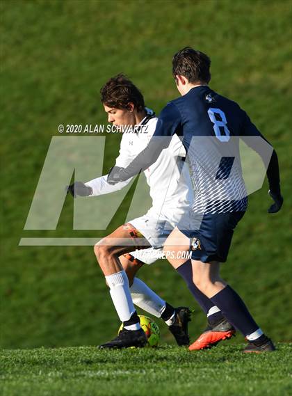 Thumbnail 2 in Hilton vs. Victor photogallery.