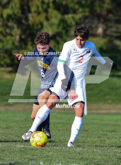 Thumbnail 3 in Hilton vs. Victor photogallery.