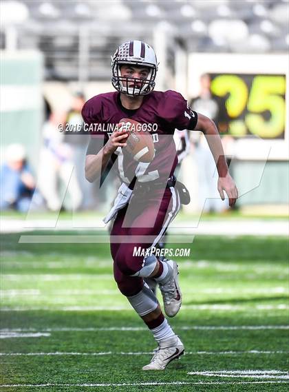 Thumbnail 1 in Ridgewood vs. Passaic County Tech (NJSIAA North I Group 5 Final) photogallery.