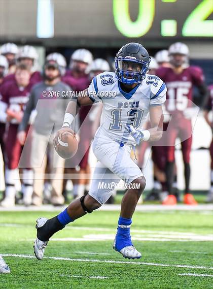 Thumbnail 2 in Ridgewood vs. Passaic County Tech (NJSIAA North I Group 5 Final) photogallery.
