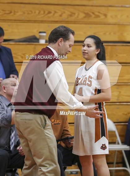 Thumbnail 2 in Frontier @ Selma (CIF DIII Quarterfinal) photogallery.