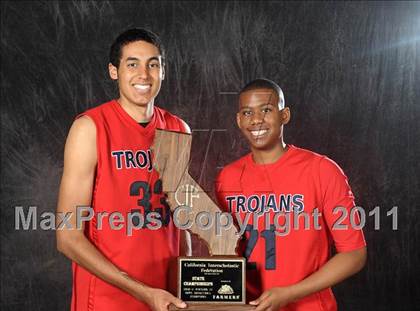 Thumbnail 1 in Lutheran (CIF State D3 Award Photos) photogallery.