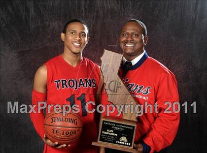Thumbnail 3 in Lutheran (CIF State D3 Award Photos) photogallery.