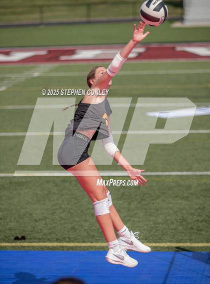 Thumbnail 1 in Tri-Valley vs Lakewood (Showdown at Sundown Preview) photogallery.
