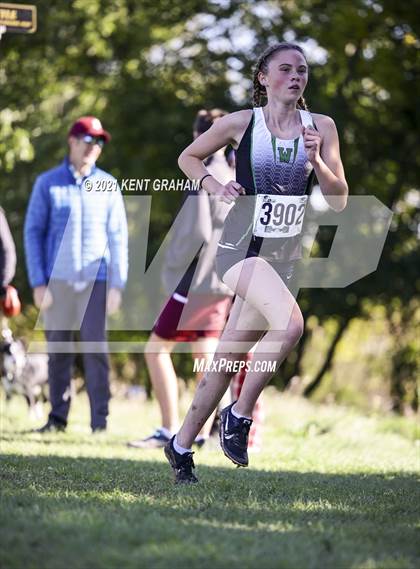 Thumbnail 3 in IHSAA Cross Country  Noblesville Regional  Championship photogallery.