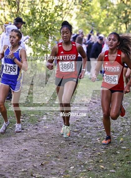 Thumbnail 2 in IHSAA Cross Country  Noblesville Regional  Championship photogallery.