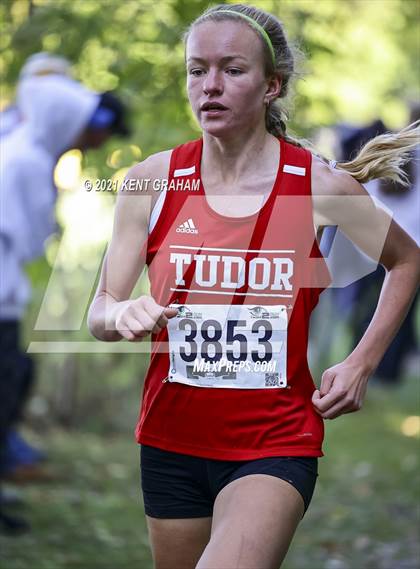 Thumbnail 2 in IHSAA Cross Country  Noblesville Regional  Championship photogallery.