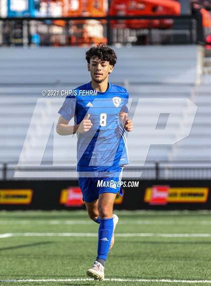 Thumbnail 1 in Grandview vs. Fossil Ridge (CHSAA 5A Final) photogallery.