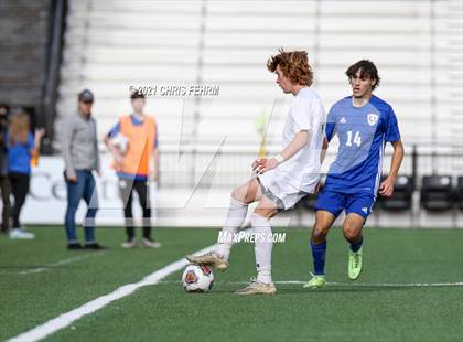 Thumbnail 3 in Grandview vs. Fossil Ridge (CHSAA 5A Final) photogallery.