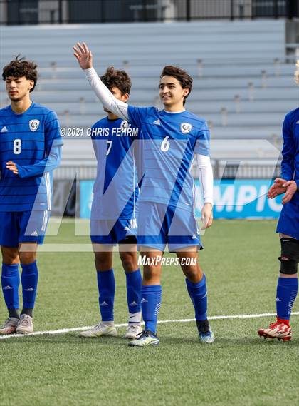 Thumbnail 2 in Grandview vs. Fossil Ridge (CHSAA 5A Final) photogallery.