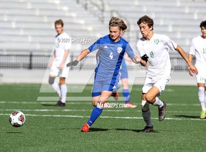Thumbnail 3 in Grandview vs. Fossil Ridge (CHSAA 5A Final) photogallery.