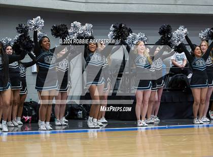Thumbnail 2 in Godley vs. Panther Creek (UIL 4A Area Playoff) photogallery.
