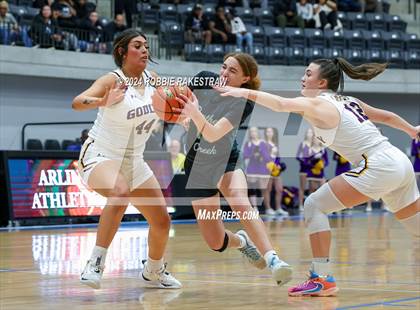 Thumbnail 3 in Godley vs. Panther Creek (UIL 4A Area Playoff) photogallery.