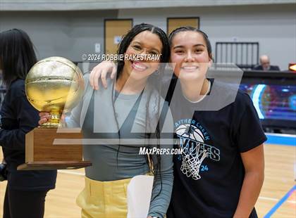 Thumbnail 2 in Godley vs. Panther Creek (UIL 4A Area Playoff) photogallery.