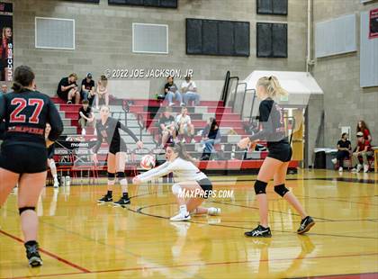 Thumbnail 2 in Empire vs Marana photogallery.