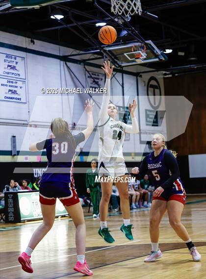 Thumbnail 1 in Hoosac Vs George School (4th Annual Slinky Showcase) photogallery.