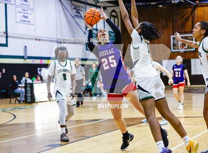 Thumbnail 3 in Hoosac Vs George School (4th Annual Slinky Showcase) photogallery.