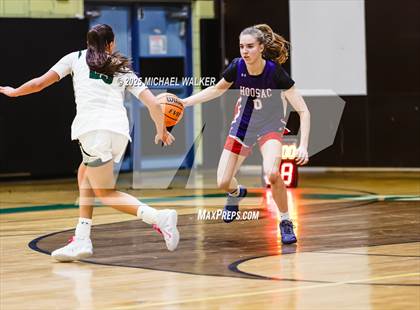 Thumbnail 1 in Hoosac Vs George School (4th Annual Slinky Showcase) photogallery.