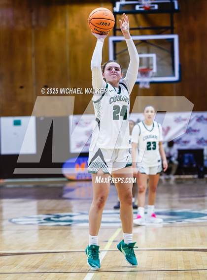 Thumbnail 2 in Hoosac Vs George School (4th Annual Slinky Showcase) photogallery.