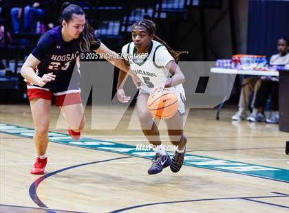 Thumbnail 1 in Hoosac Vs George School (4th Annual Slinky Showcase) photogallery.