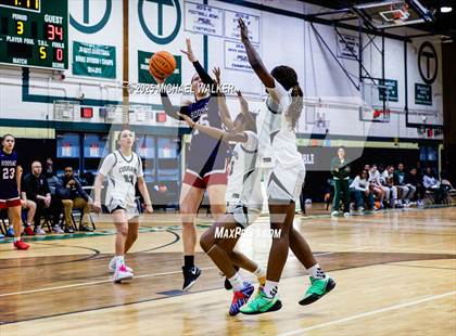 Thumbnail 3 in Hoosac Vs George School (4th Annual Slinky Showcase) photogallery.