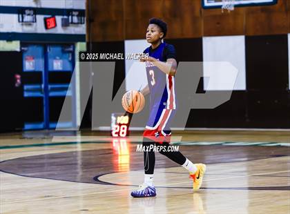 Thumbnail 3 in Hoosac Vs George School (4th Annual Slinky Showcase) photogallery.