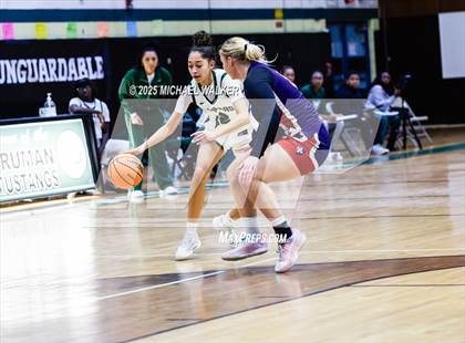 Thumbnail 2 in Hoosac Vs George School (4th Annual Slinky Showcase) photogallery.