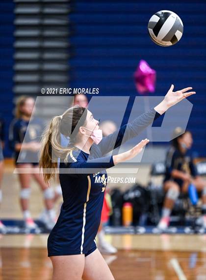Thumbnail 2 in Del Norte @ San Marcos photogallery.