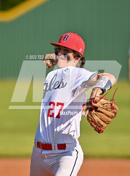 Thumbnail 2 in Baptist Prep vs Lamar (AAA 3A-5 district 1st round) photogallery.