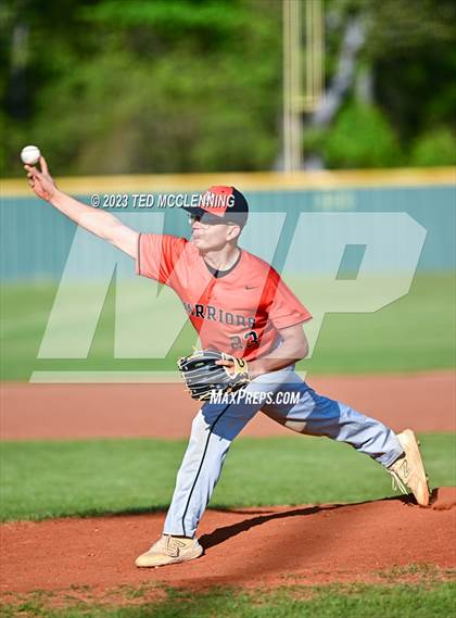 Thumbnail 2 in Baptist Prep vs Lamar (AAA 3A-5 district 1st round) photogallery.