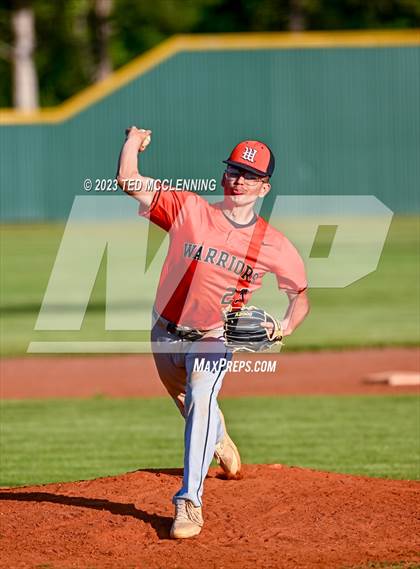 Thumbnail 3 in Baptist Prep vs Lamar (AAA 3A-5 district 1st round) photogallery.