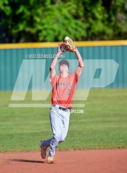 Thumbnail 2 in Baptist Prep vs Lamar (AAA 3A-5 district 1st round) photogallery.