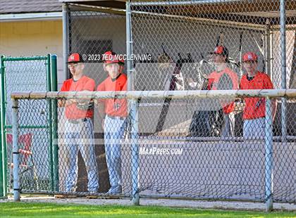 Thumbnail 1 in Baptist Prep vs Lamar (AAA 3A-5 district 1st round) photogallery.