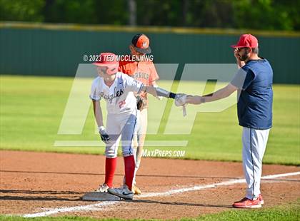 Thumbnail 1 in Baptist Prep vs Lamar (AAA 3A-5 district 1st round) photogallery.