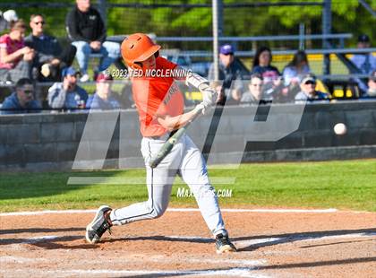Thumbnail 3 in Baptist Prep vs Lamar (AAA 3A-5 district 1st round) photogallery.