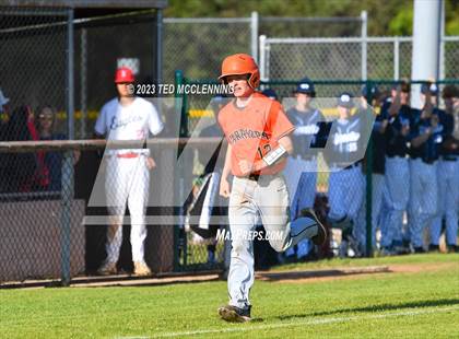 Thumbnail 1 in Baptist Prep vs Lamar (AAA 3A-5 district 1st round) photogallery.