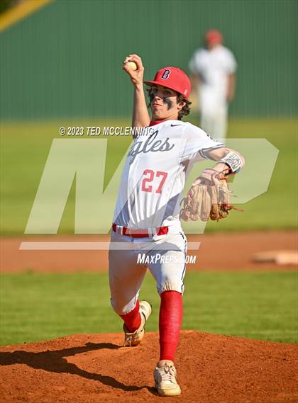 Thumbnail 1 in Baptist Prep vs Lamar (AAA 3A-5 district 1st round) photogallery.