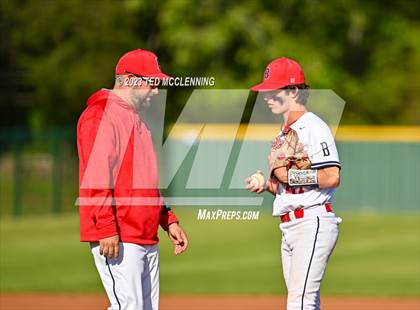 Thumbnail 2 in Baptist Prep vs Lamar (AAA 3A-5 district 1st round) photogallery.