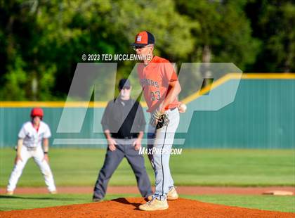 Thumbnail 1 in Baptist Prep vs Lamar (AAA 3A-5 district 1st round) photogallery.