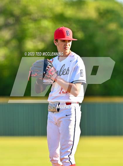 Thumbnail 2 in Baptist Prep vs Lamar (AAA 3A-5 district 1st round) photogallery.